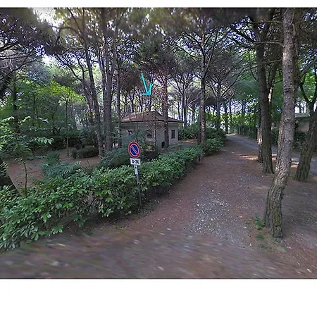 Ginepri Hotel *